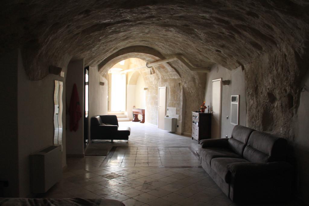 Alla Dimora Di Chiara Suite And Rooms Matera Bilik gambar